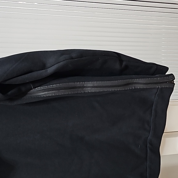 Nike Tech Fleece Half-Zip Hoodie - Picture 6 of 10